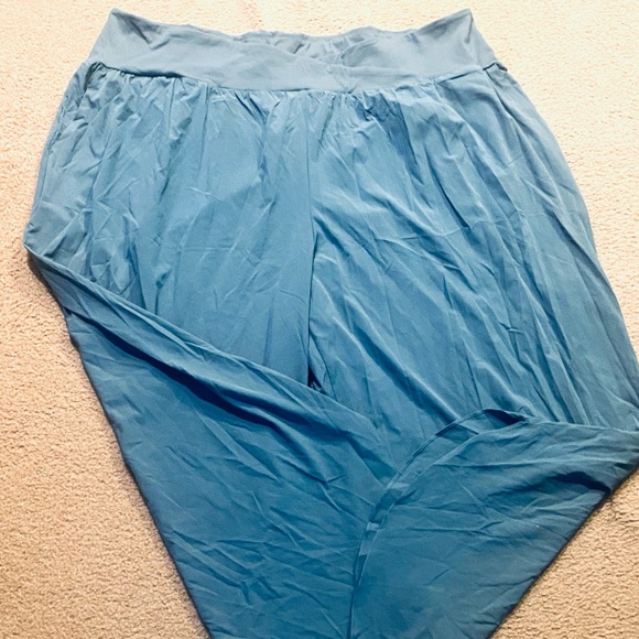 3X.   HALARA BREEZEFUL CROSSOVER QUICK DRY RESORT WIDE LEG PANT - Picture 5 of 10